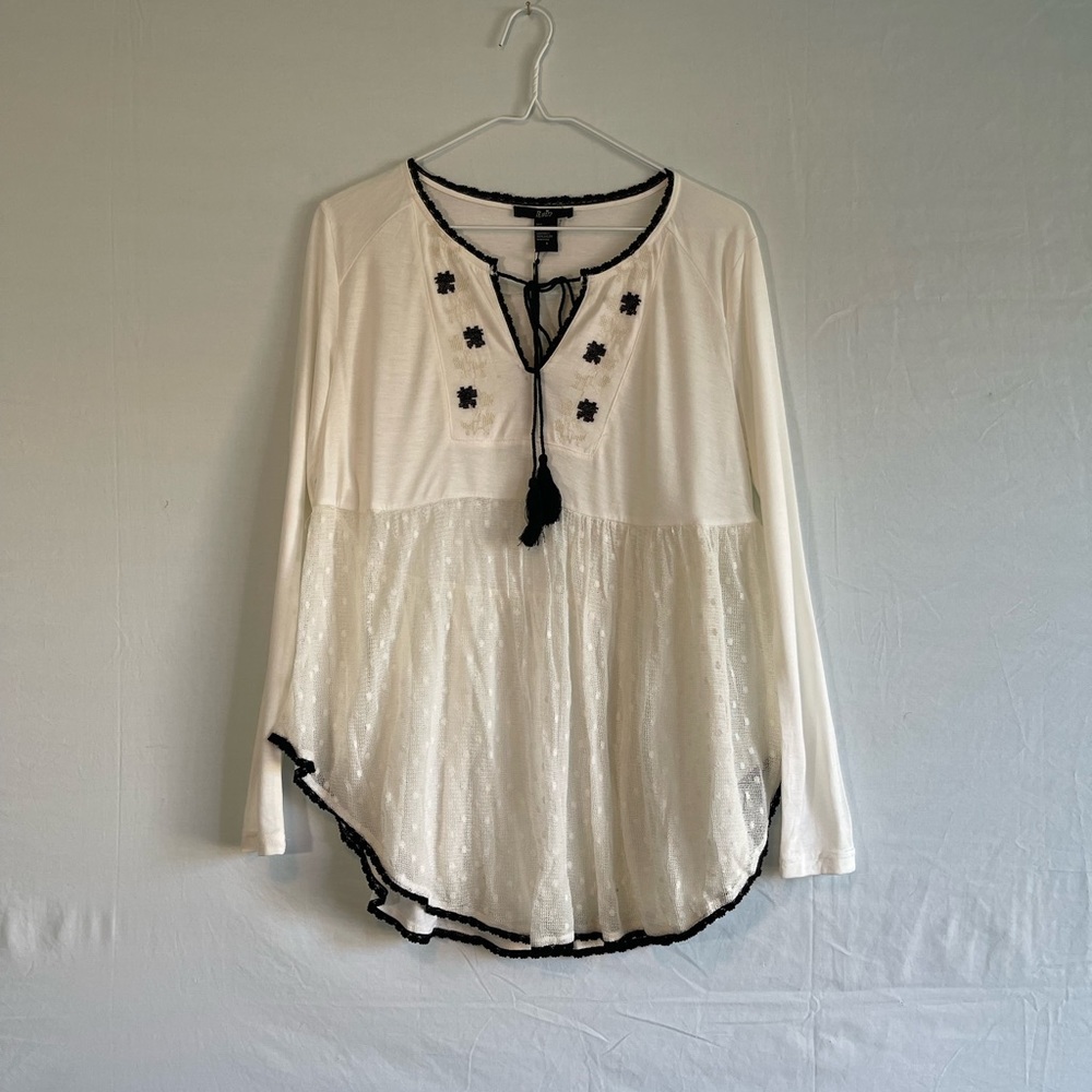 Ivory top by Rain NWT